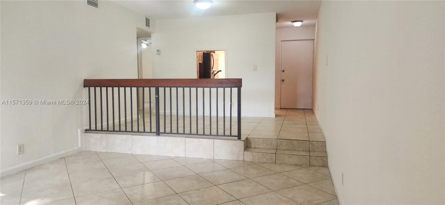 En Venta: $257,900 (2 camas, 2 baños, 950 Pies cuadrados)