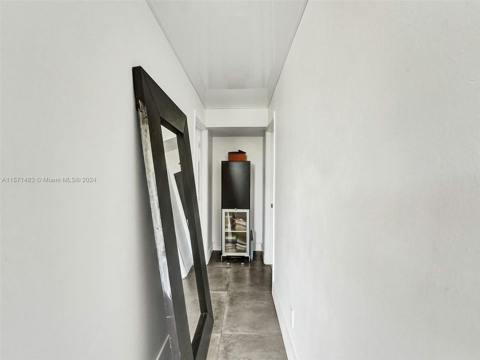 For Sale: $420,000 (1 beds, 1 baths, 1125 Square Feet)