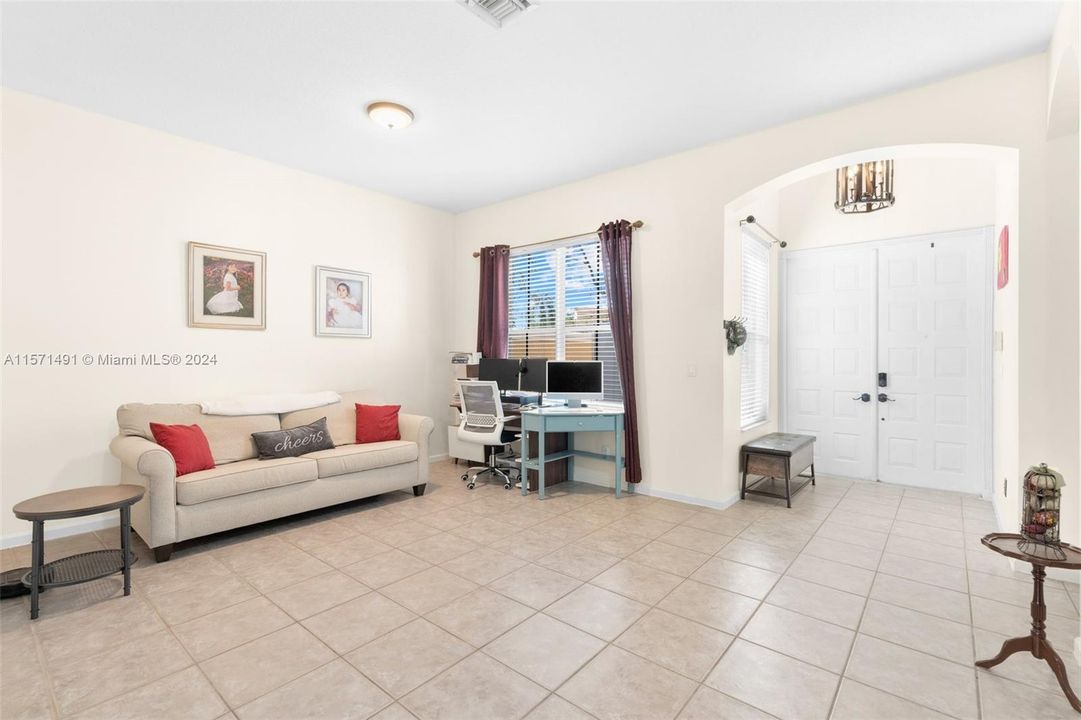 For Sale: $880,000 (4 beds, 2 baths, 2326 Square Feet)