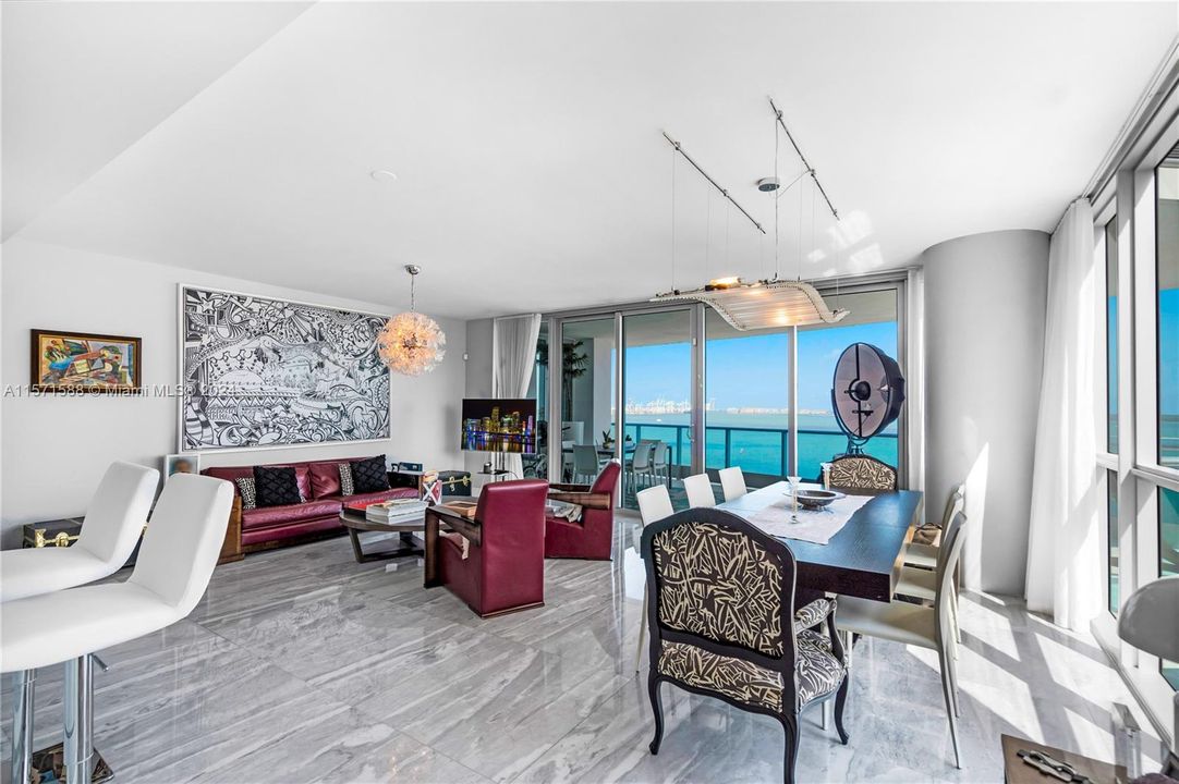 For Sale: $1,950,000 (2 beds, 2 baths, 1878 Square Feet)