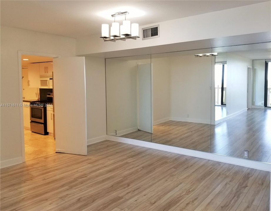 For Rent: $6,500 (2 beds, 2 baths, 1409 Square Feet)