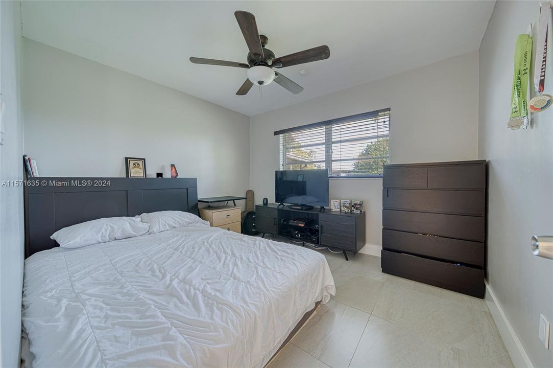 Active With Contract: $675,000 (3 beds, 2 baths, 1644 Square Feet)