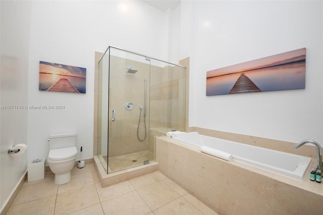 待售: $1,150,000 (2 贝兹, 2 浴室, 1286 平方英尺)