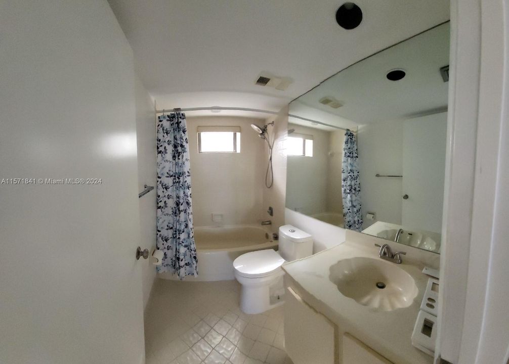 Недавно арендовано: $2,800 (3 спален, 2 ванн, 1810 Квадратных фут)