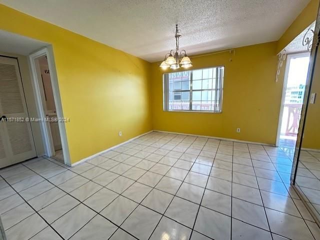 For Sale: $145,000 (2 beds, 2 baths, 1102 Square Feet)