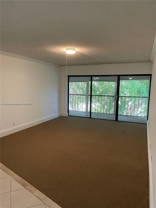 Recently Rented: $2,300 (2 beds, 2 baths, 1106 Square Feet)