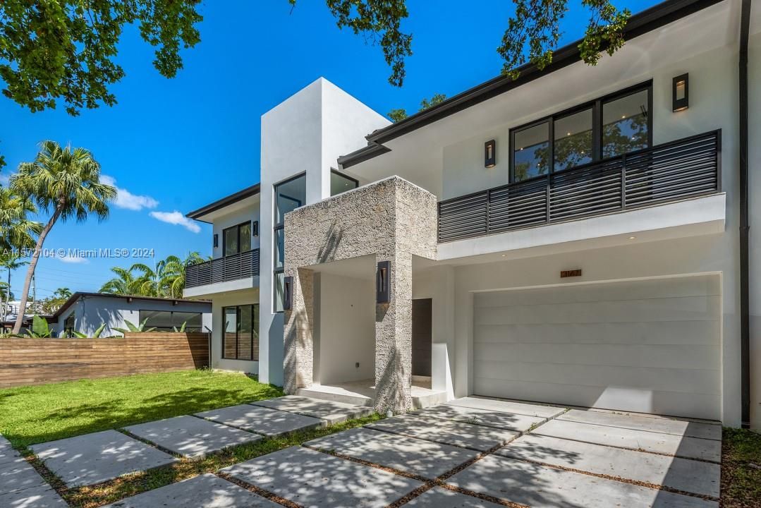 Vendido Recientemente: $7,000,000 (8 camas, 8 baños, 8306 Pies cuadrados)