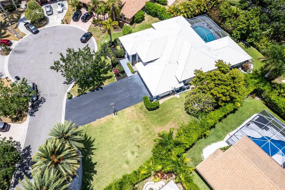 Recently Sold: $1,099,000 (5 beds, 3 baths, 2763 Square Feet)