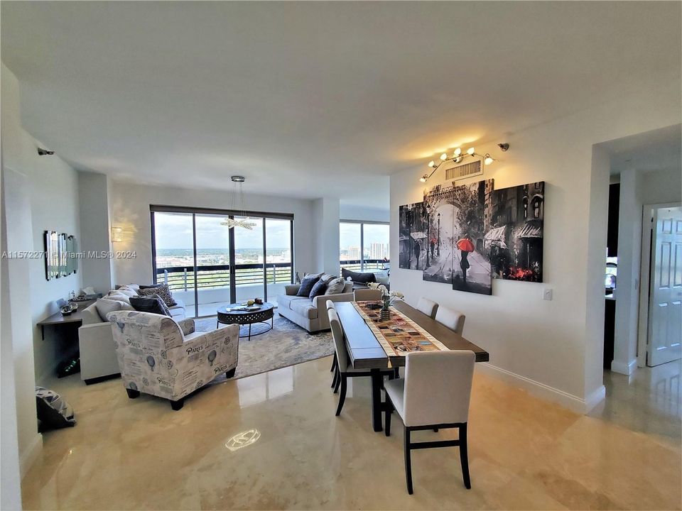 Active With Contract: $3,450 (2 beds, 2 baths, 1361 Square Feet)