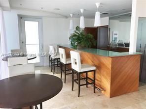 For Sale: $920,000 (2 beds, 2 baths, 1340 Square Feet)
