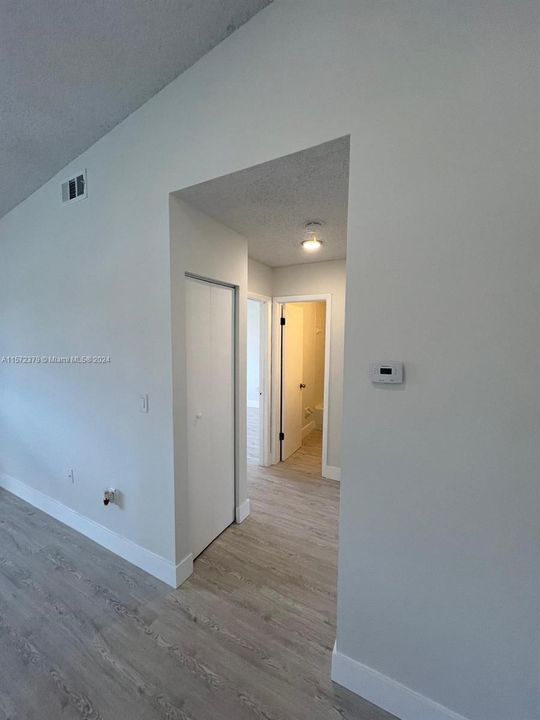 Active With Contract: $349,000 (2 beds, 2 baths, 990 Square Feet)