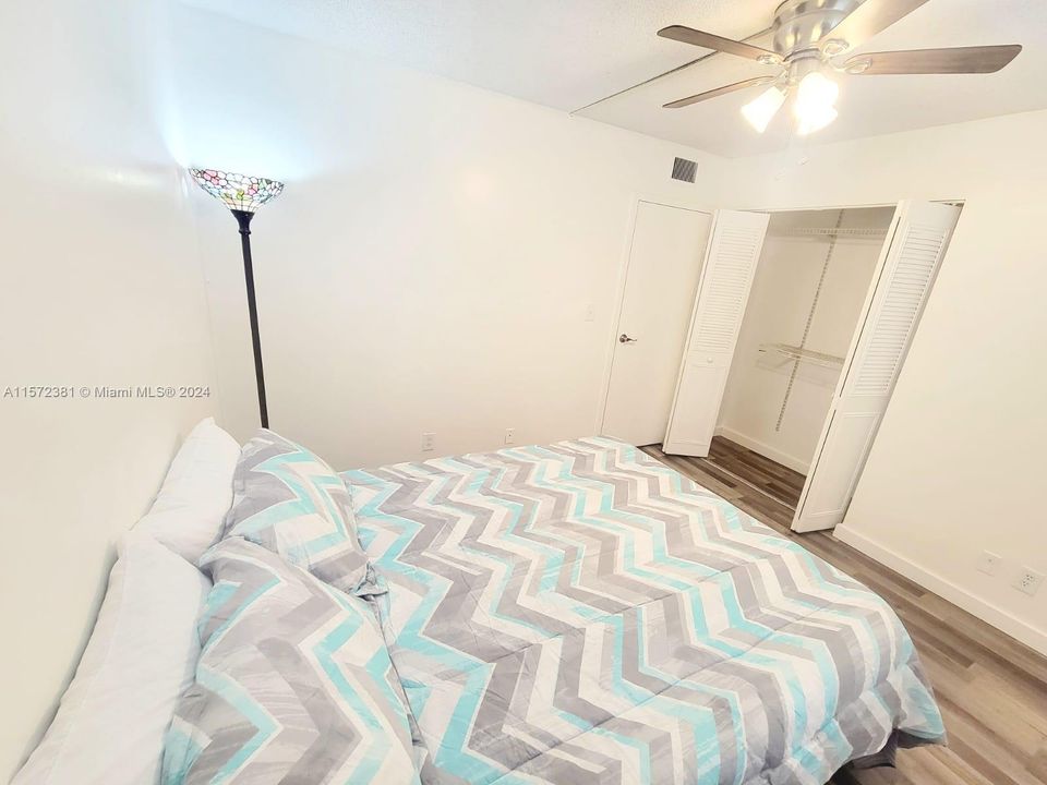 For Sale: $145,000 (2 beds, 2 baths, 960 Square Feet)
