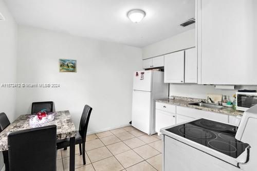 For Sale: $490,000 (3 beds, 2 baths, 1266 Square Feet)