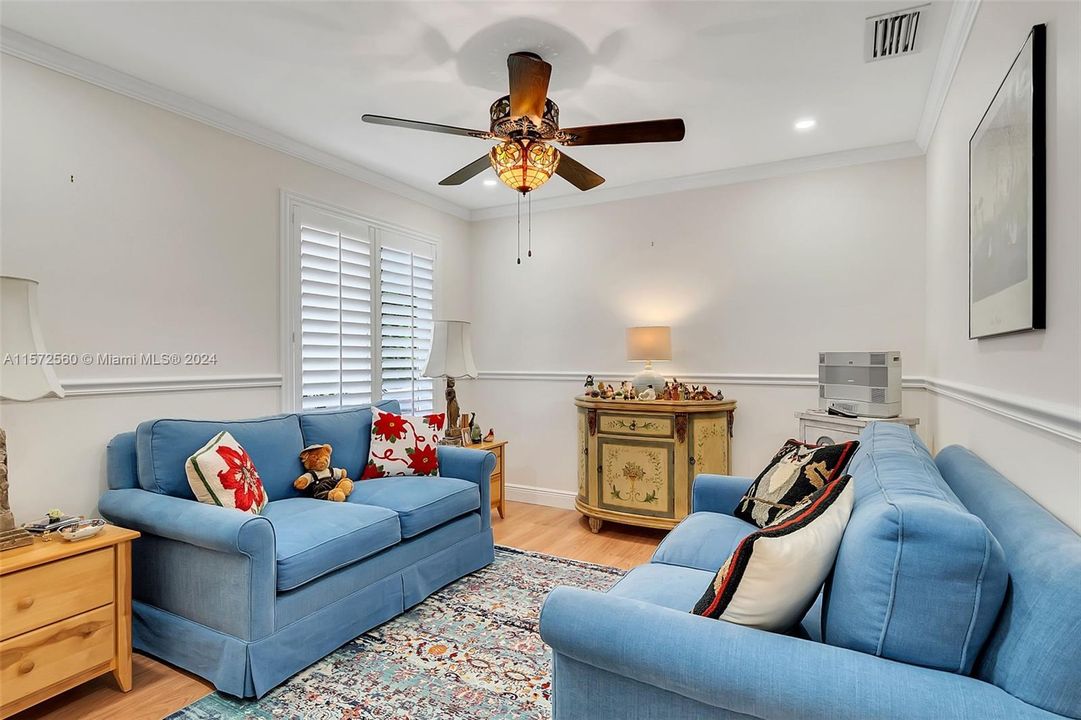 Active With Contract: $1,290,000 (4 beds, 2 baths, 2219 Square Feet)