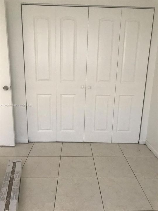 Recientemente alquilado: $2,050 (2 camas, 1 baños, 1843 Pies cuadrados)