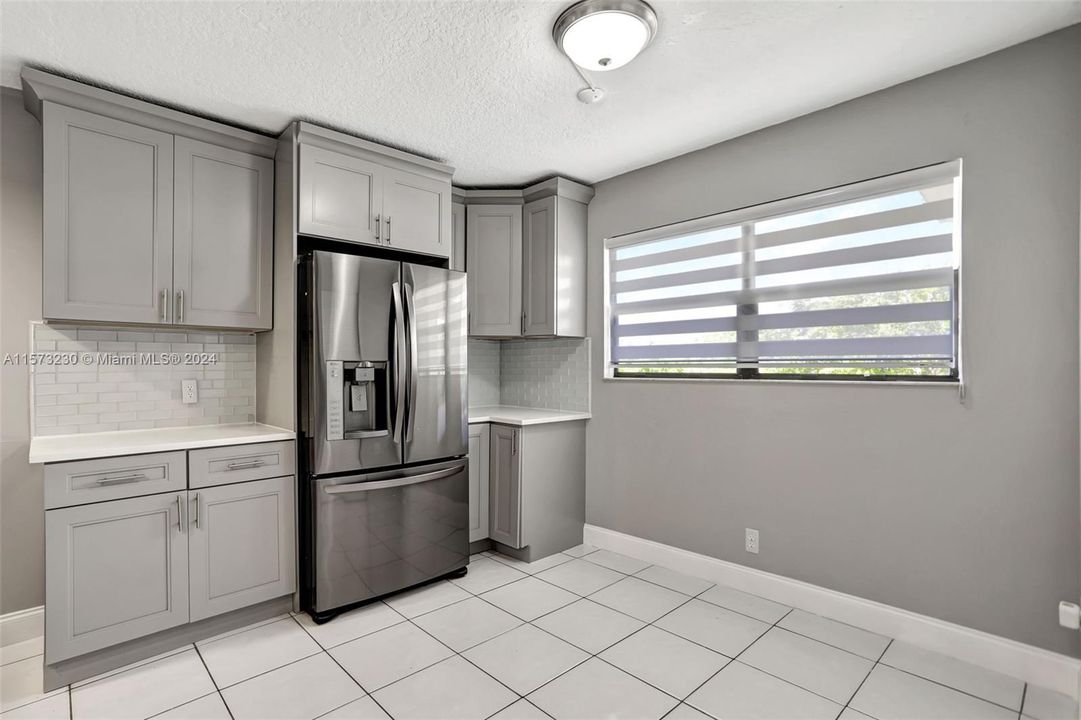 For Sale: $310,000 (2 beds, 2 baths, 1445 Square Feet)
