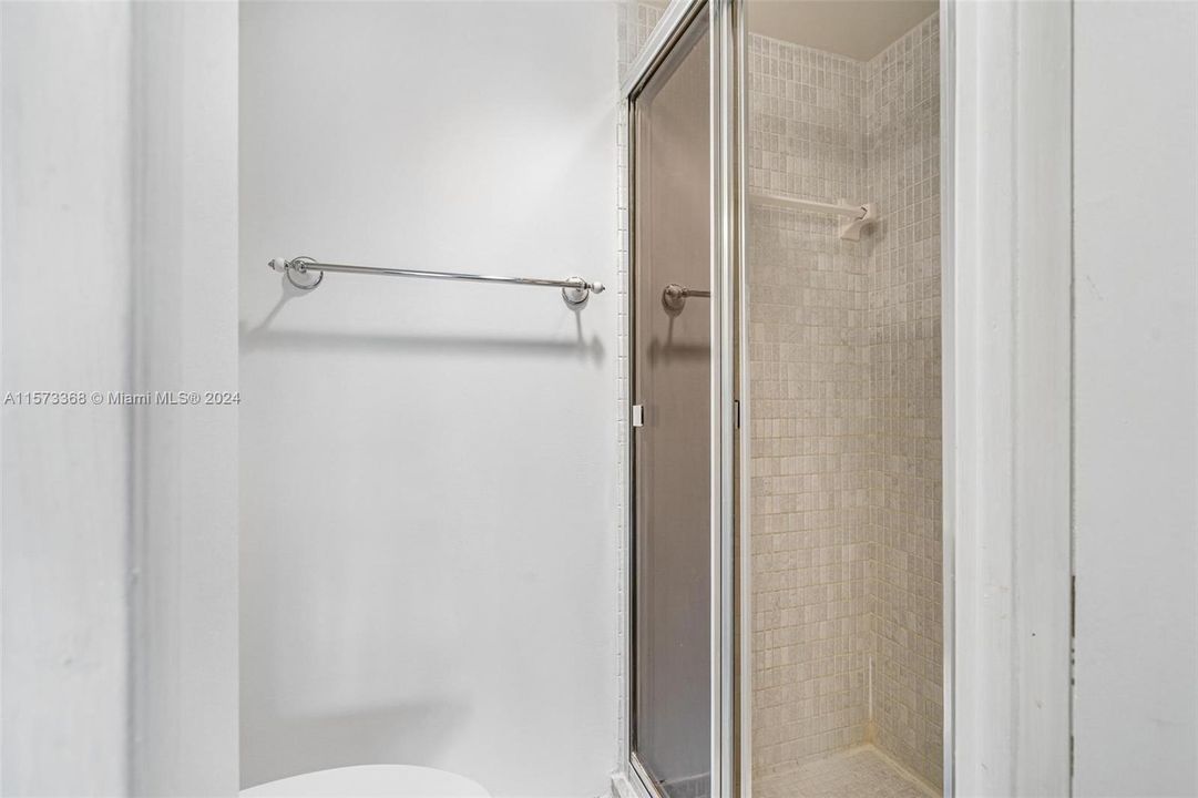 待售: $269,900 (2 贝兹, 2 浴室, 1080 平方英尺)