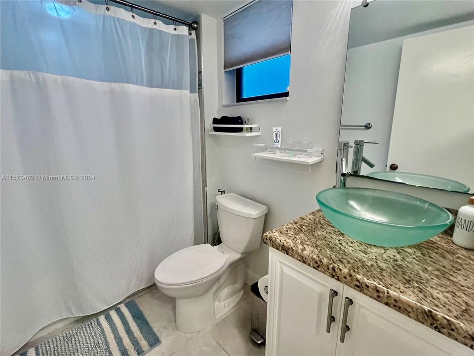For Sale: $444,444 (3 beds, 2 baths, 1476 Square Feet)