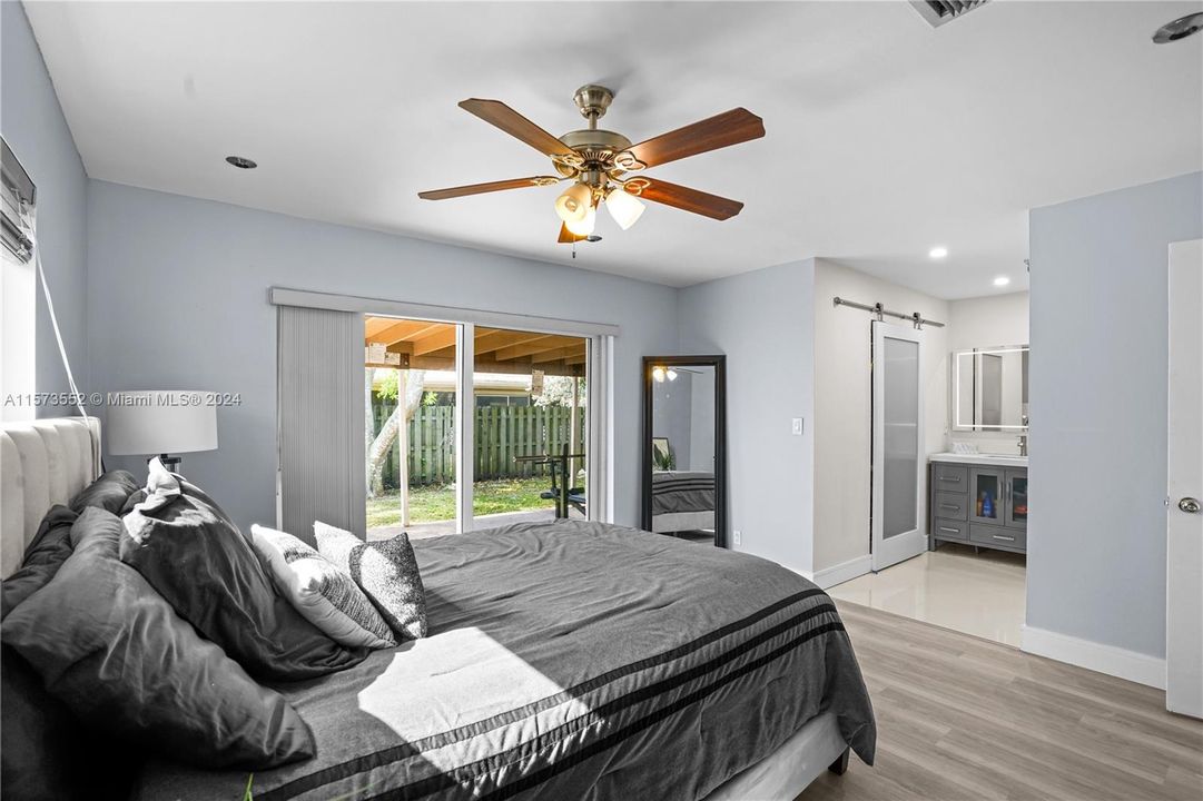 Active With Contract: $550,000 (4 beds, 2 baths, 1516 Square Feet)