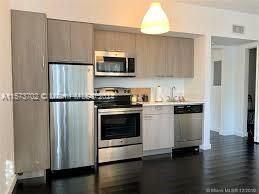For Rent: $1,900 (1 beds, 1 baths, 504 Square Feet)
