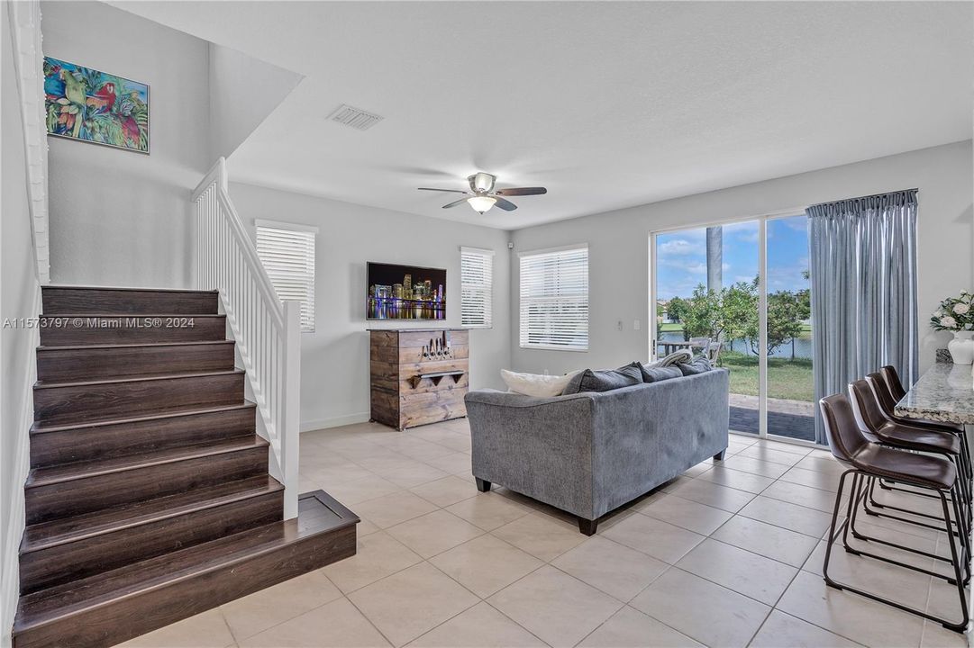 Active With Contract: $3,800 (4 beds, 2 baths, 2420 Square Feet)
