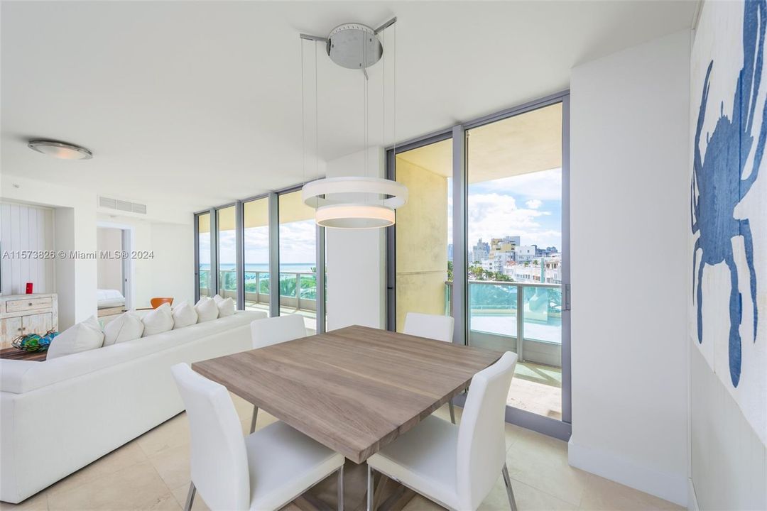 Recently Rented: $12,500 (2 beds, 2 baths, 1700 Square Feet)