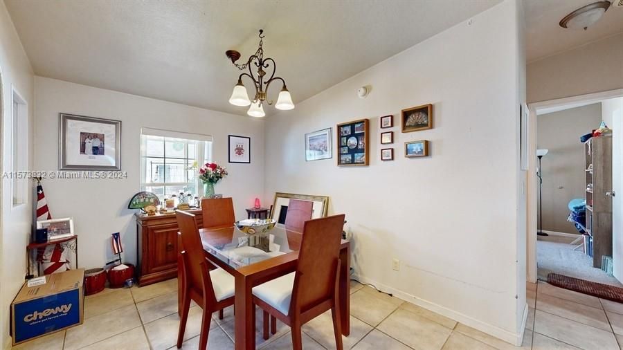 For Sale: $314,900 (3 beds, 2 baths, 1690 Square Feet)