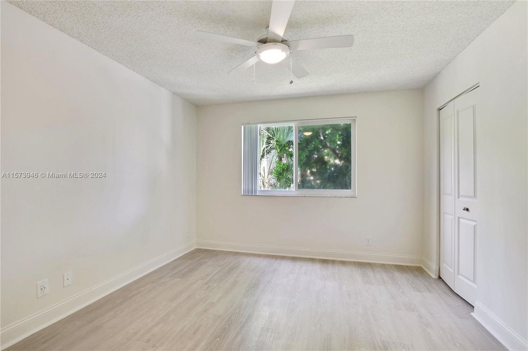 For Rent: $2,426 (1 beds, 1 baths, 795 Square Feet)