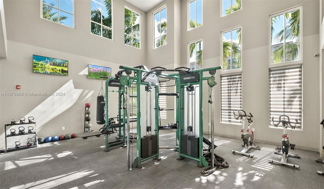 Recently Rented: $2,488 (2 beds, 2 baths, 1059 Square Feet)