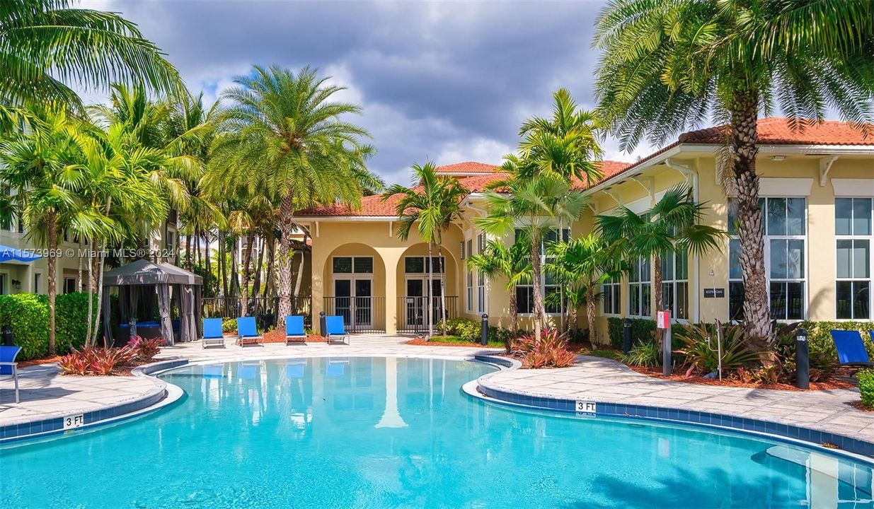 Recently Rented: $2,488 (2 beds, 2 baths, 1059 Square Feet)