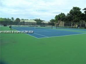 4 tennis courts
