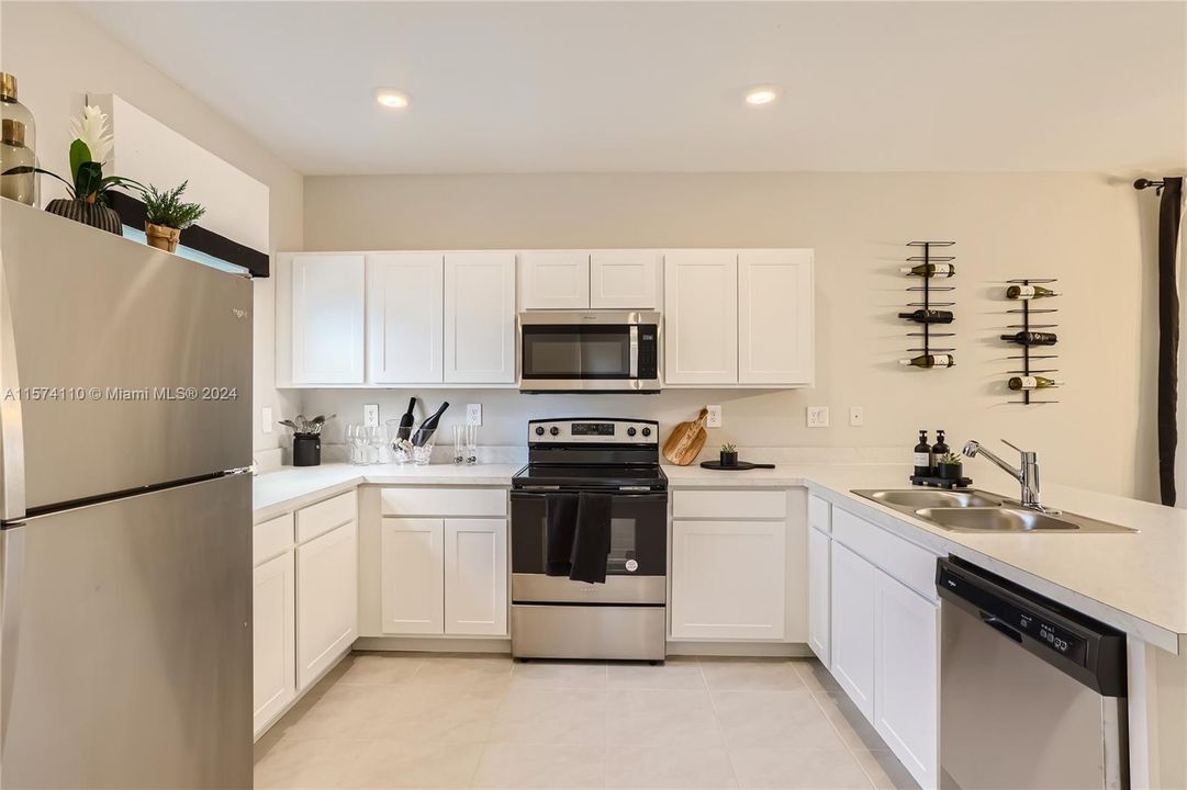 Active With Contract: $435,990 (3 beds, 2 baths, 0 Square Feet)