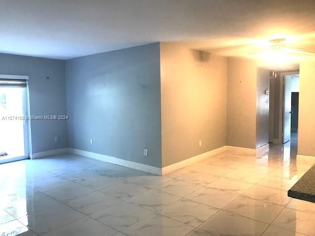 Recently Rented: $2,695 (3 beds, 2 baths, 1200 Square Feet)