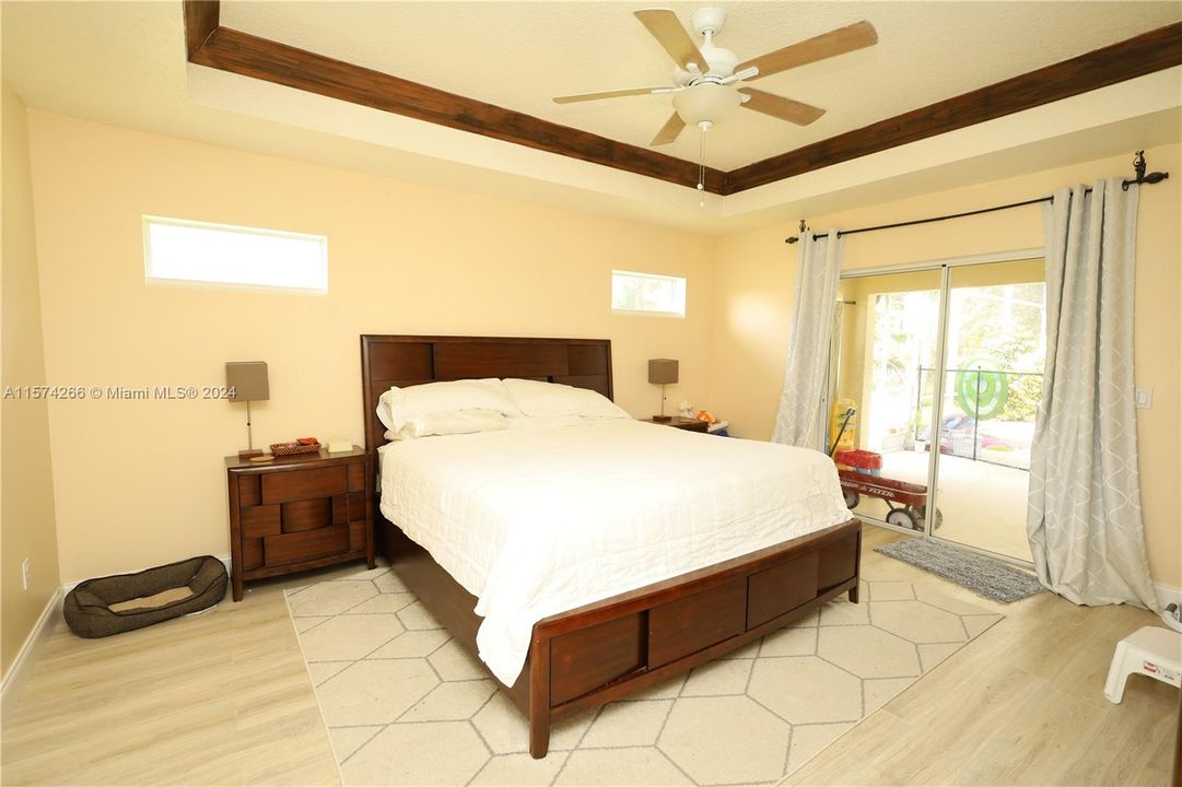 Recently Rented: $3,200 (4 beds, 2 baths, 2310 Square Feet)