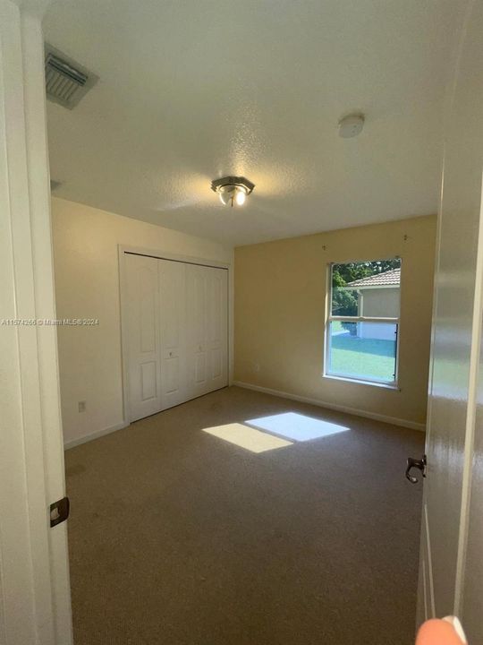 Recently Rented: $3,200 (4 beds, 2 baths, 2310 Square Feet)