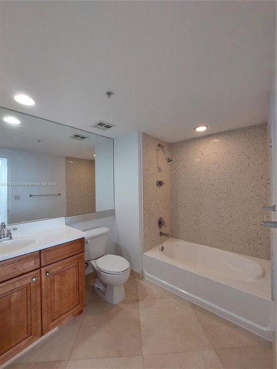 待售: $753,000 (2 贝兹, 2 浴室, 1227 平方英尺)