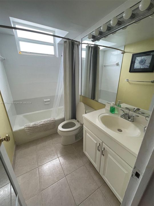 В аренду: $2,000 (1 спален, 1 ванн, 440 Квадратных фут)