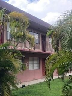 Active With Contract: $199,999 (2 beds, 1 baths, 732 Square Feet)