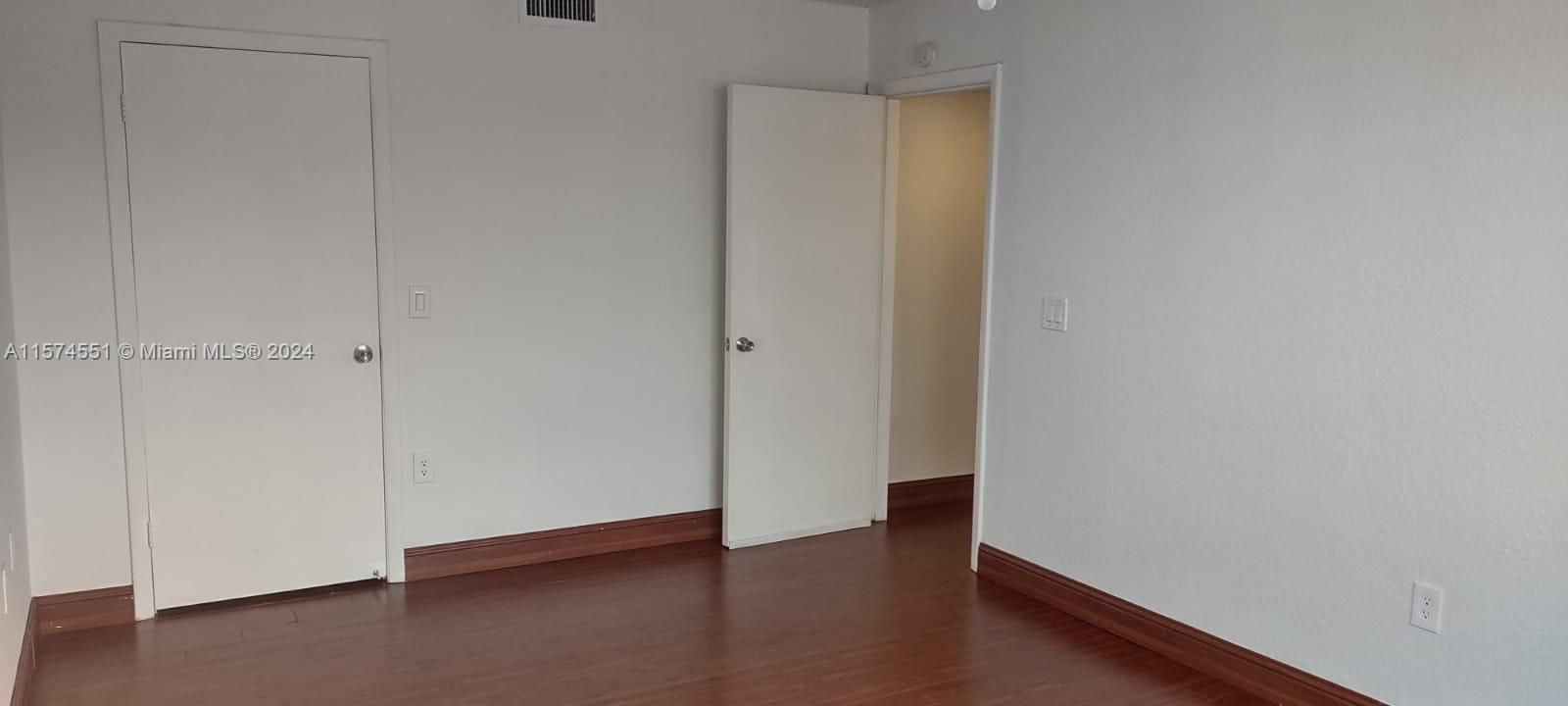 For Rent: $2,400 (2 beds, 2 baths, 1197 Square Feet)