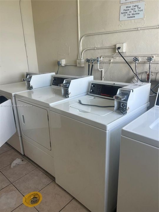 For Rent: $1,500 (1 beds, 1 baths, 464 Square Feet)