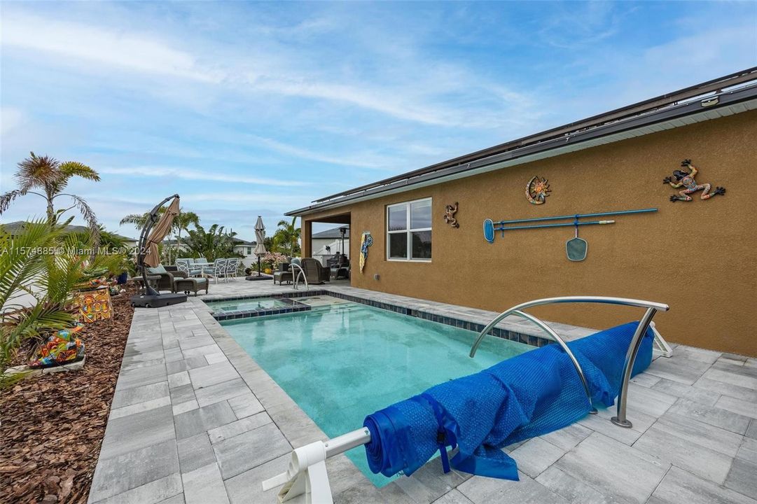 Active With Contract: $424,900 (3 beds, 2 baths, 0 Square Feet)