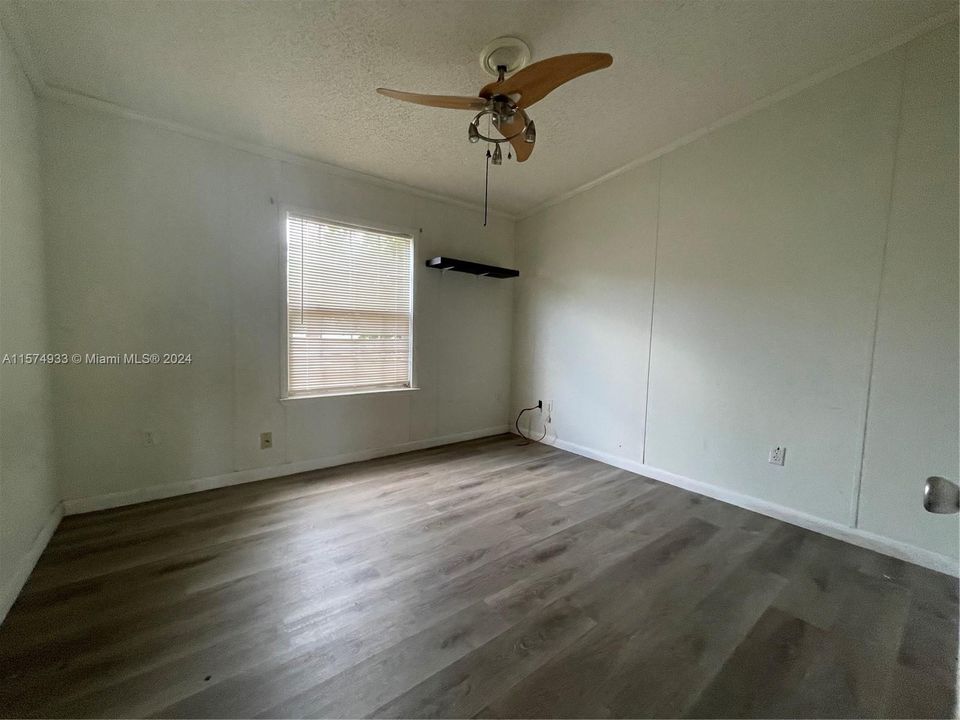Recently Rented: $2,350 (3 beds, 2 baths, 1215 Square Feet)