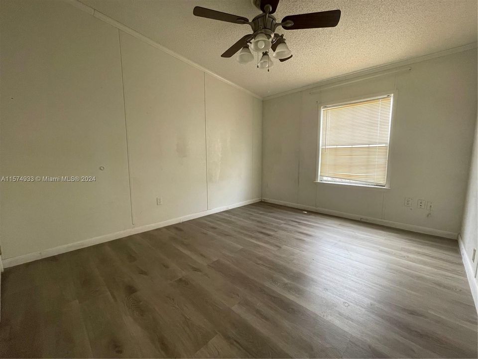 Recently Rented: $2,350 (3 beds, 2 baths, 1215 Square Feet)