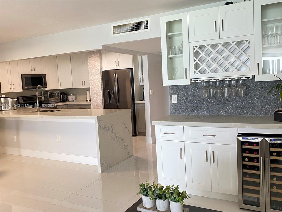 Bar with wine cooler