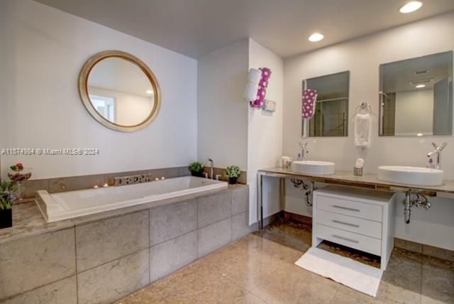 Active With Contract: $7,000 (2 beds, 2 baths, 1347 Square Feet)