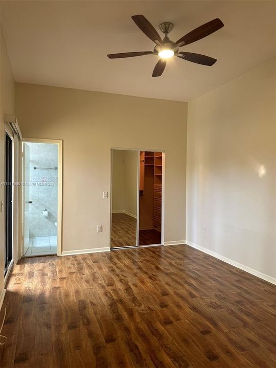 Active With Contract: $3,800 (3 beds, 2 baths, 1365 Square Feet)