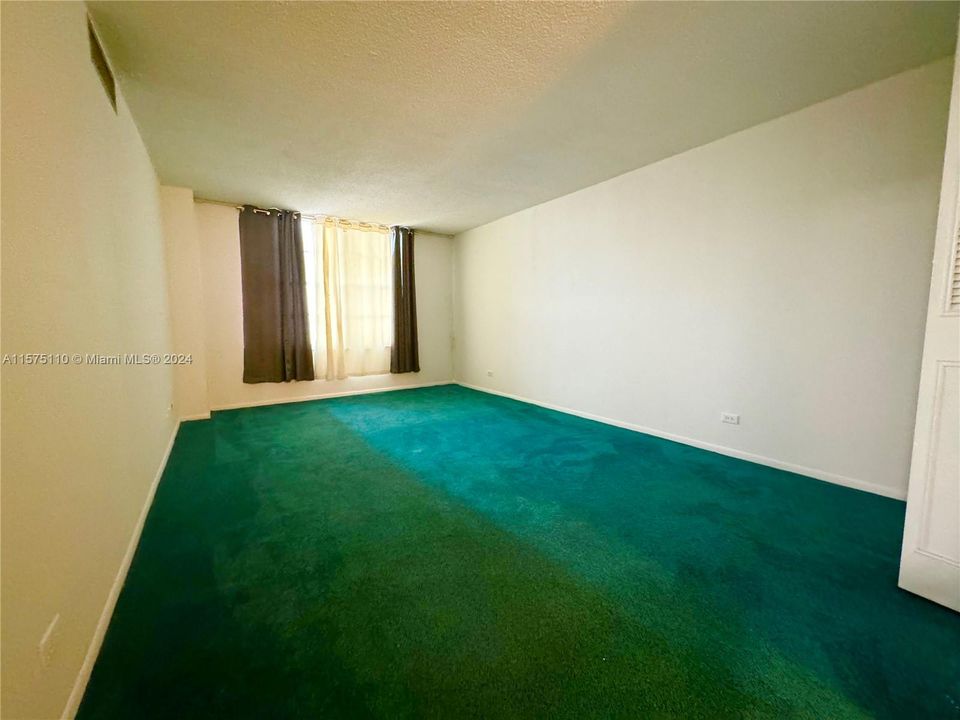 В аренду: $2,650 (2 спален, 2 ванн, 1276 Квадратных фут)