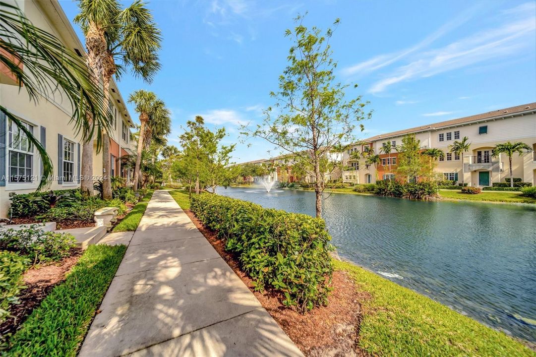 Active With Contract: $497,000 (3 beds, 2 baths, 2037 Square Feet)