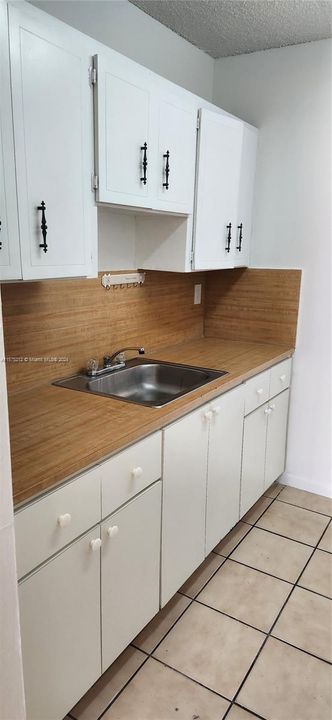 Recently Rented: $2,100 (2 beds, 2 baths, 840 Square Feet)
