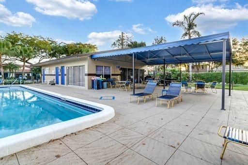 Active With Contract: $384,000 (2 beds, 2 baths, 0 Square Feet)